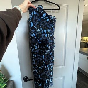 ELLIATT times dress blue multi NWT medium